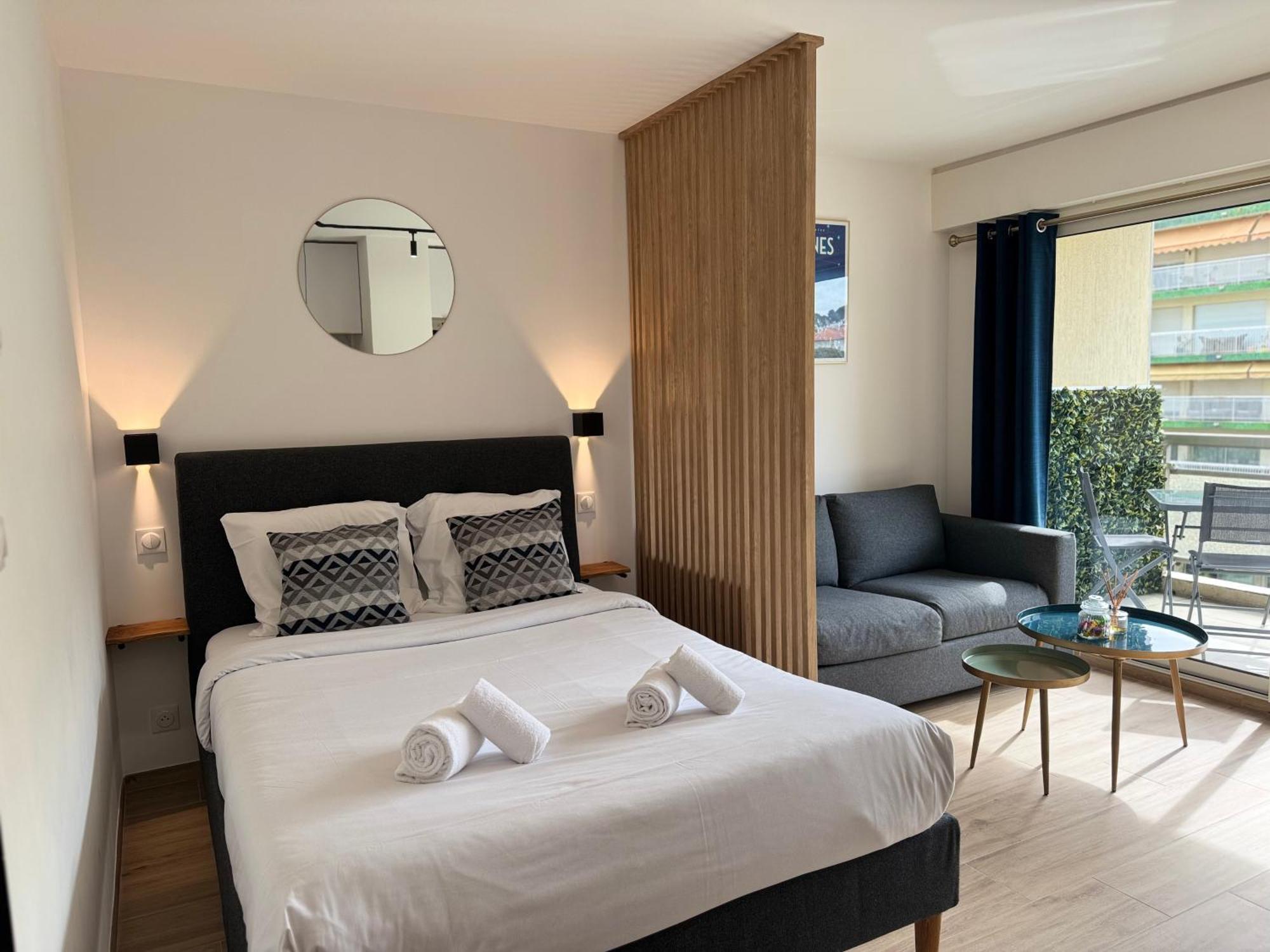 Cosy Appartement, Centre-Ville Cannes, Terrasse, Clim Екстер'єр фото